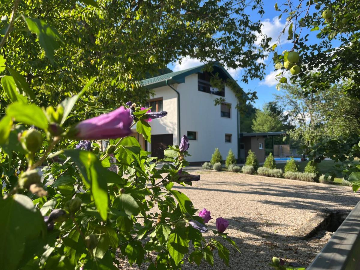 Soko Holiday Home Bihać Buitenkant foto